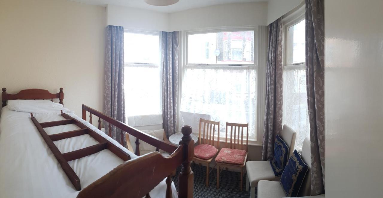Apartamento 4 Berth First Floor Flat Apsley 3 Great Yarmouth Exterior foto
